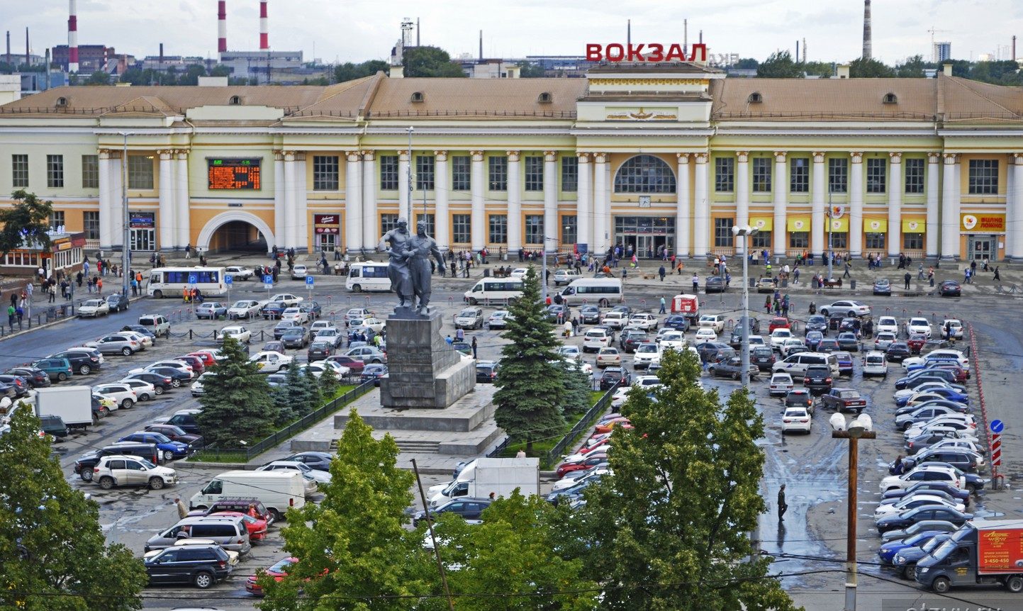 Парковка на вокзале Екатеринбурга 🅿️ стоимость парковок, как добраться